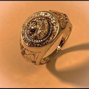 Lion Engrave Ring